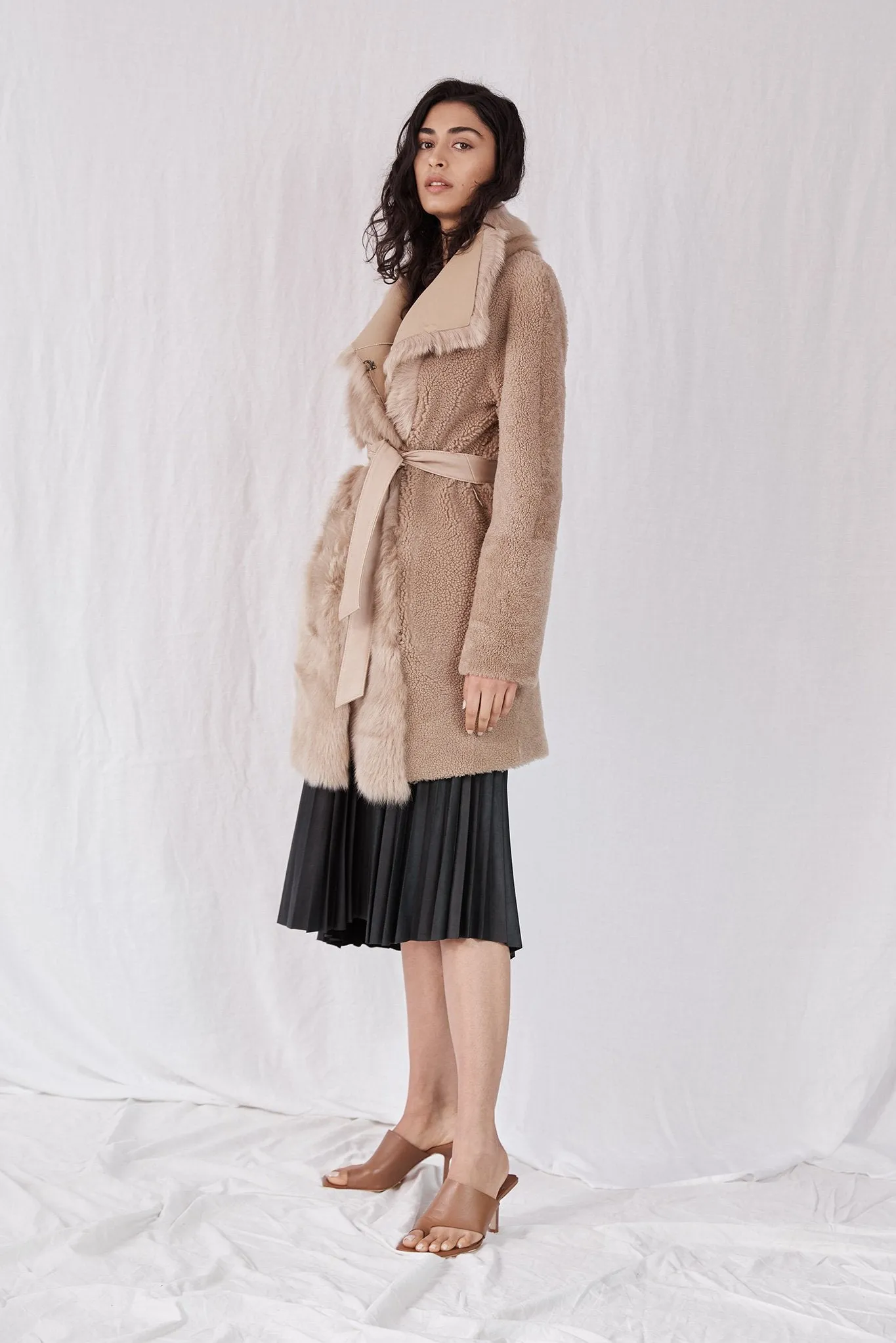 Chelsea Slouch Shearling Coat Biscuit Shearling