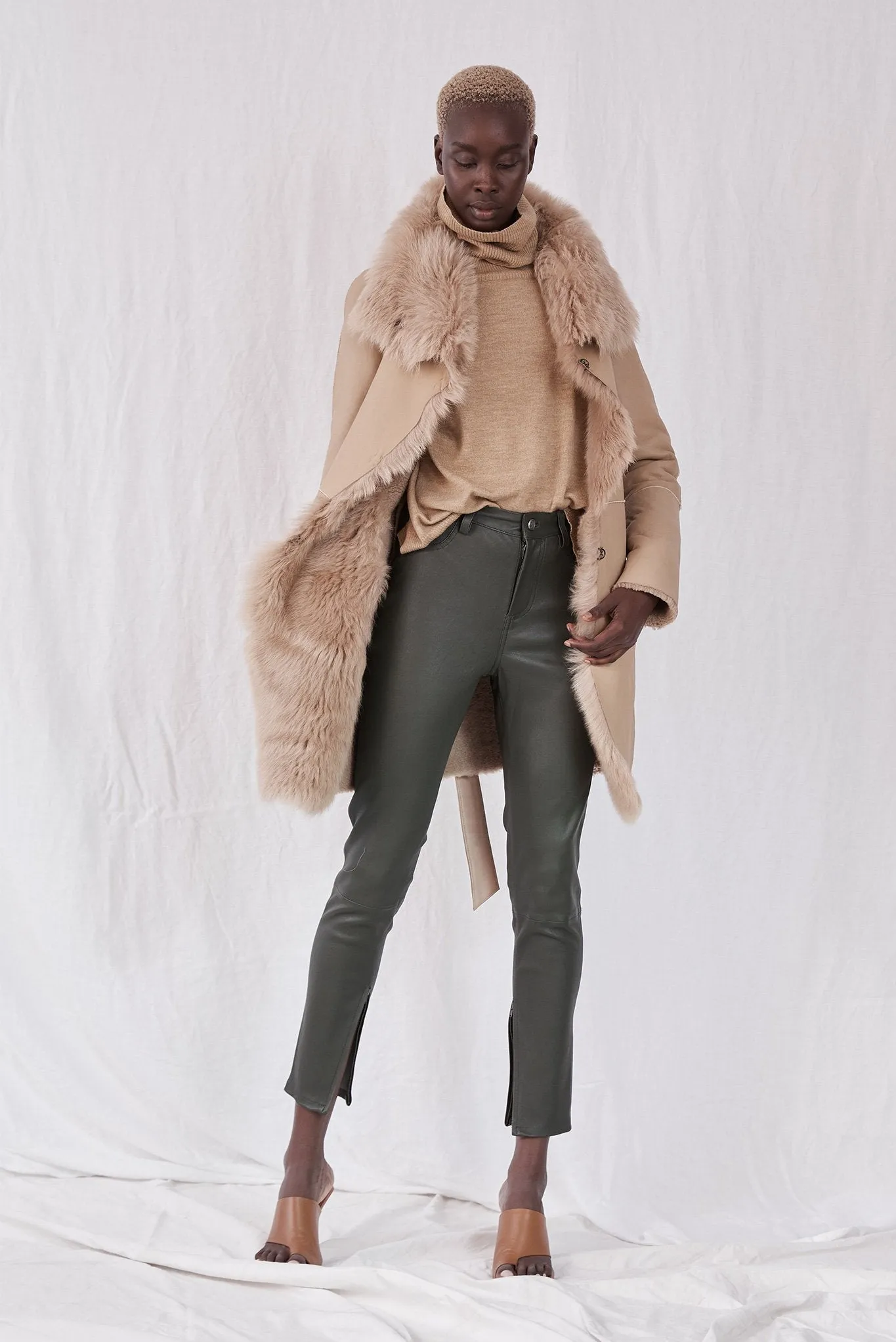 Chelsea Slouch Shearling Coat Biscuit Shearling