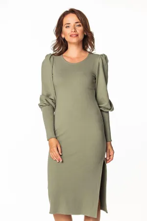 Chic Boat Neck Knit Midi Dress with Stylish Double Cuffs