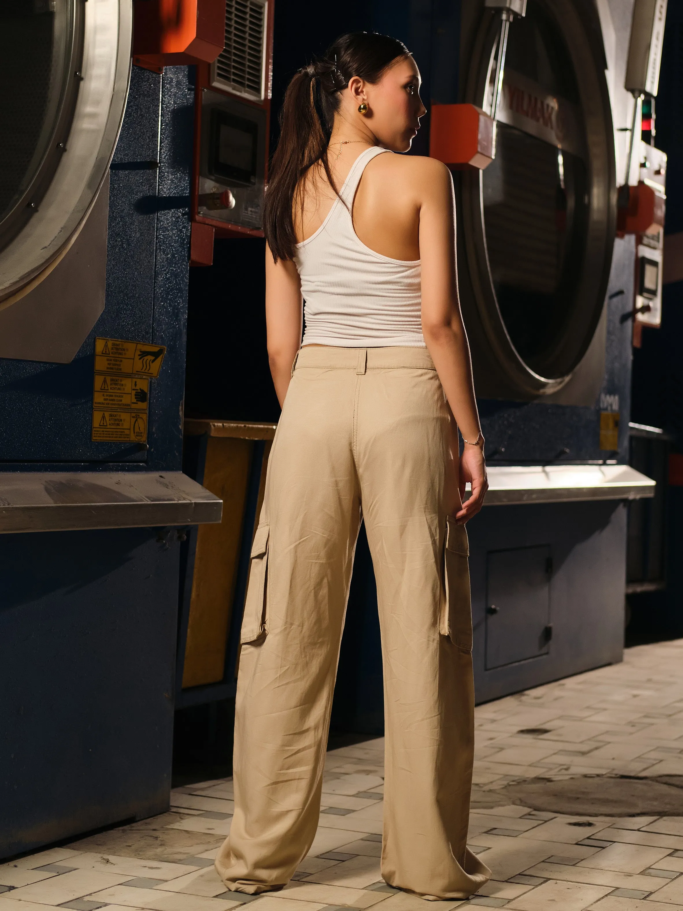 Daryl Pleated Wide-Leg Pant