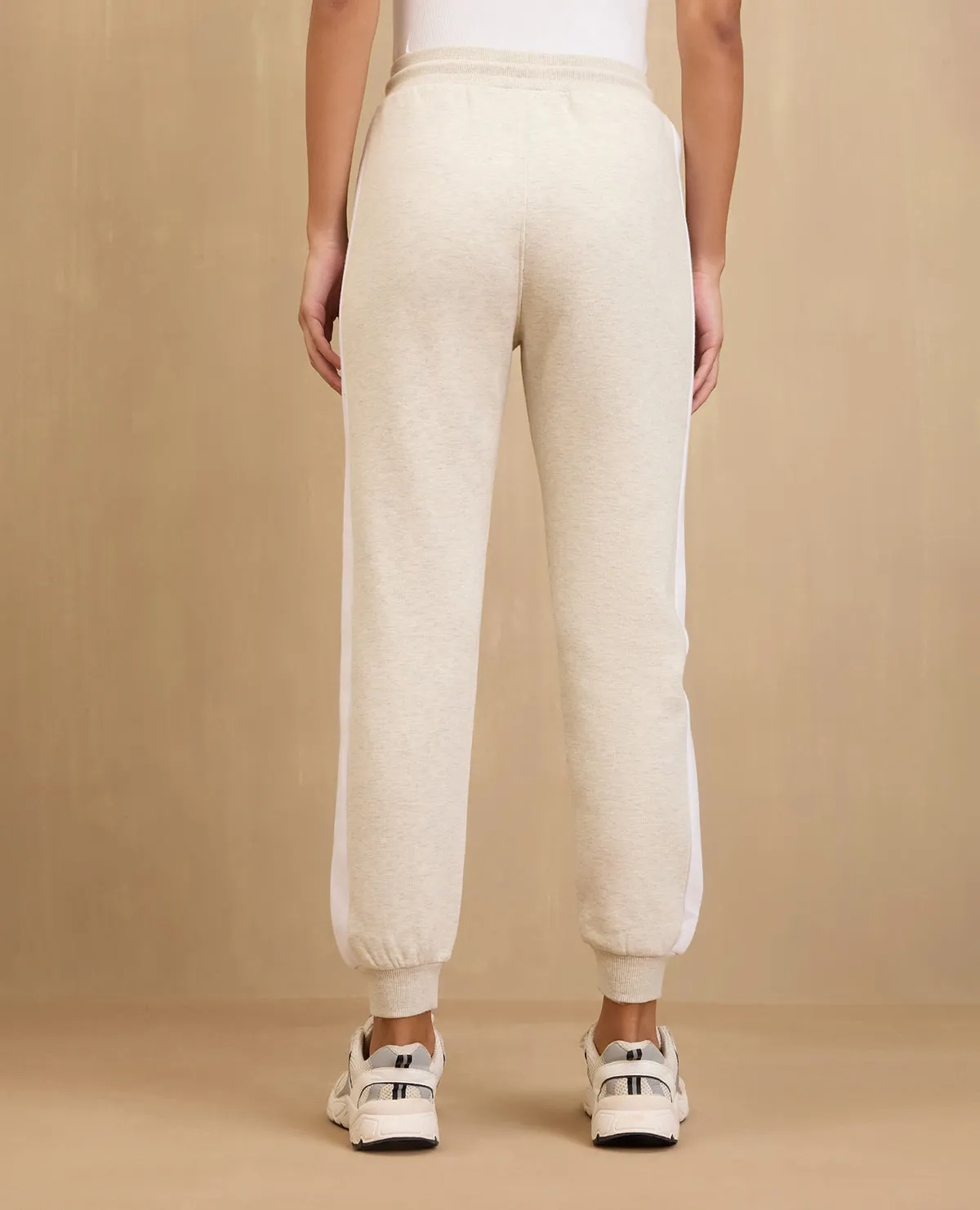 NYKD By Nykaa Cozy Fleece Joggers -NYLE501-Oatmeal Melange