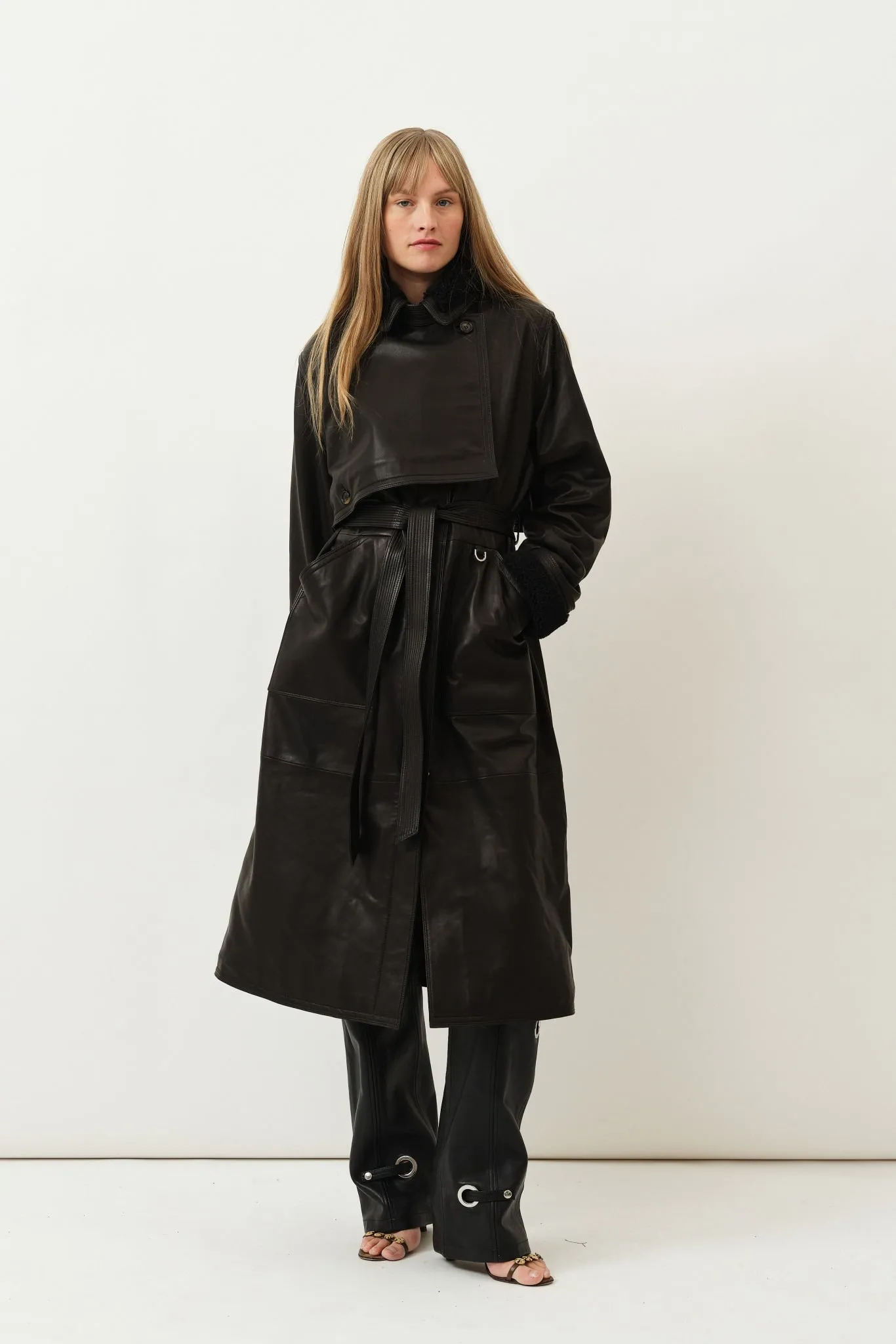 Sarit Coat — Black