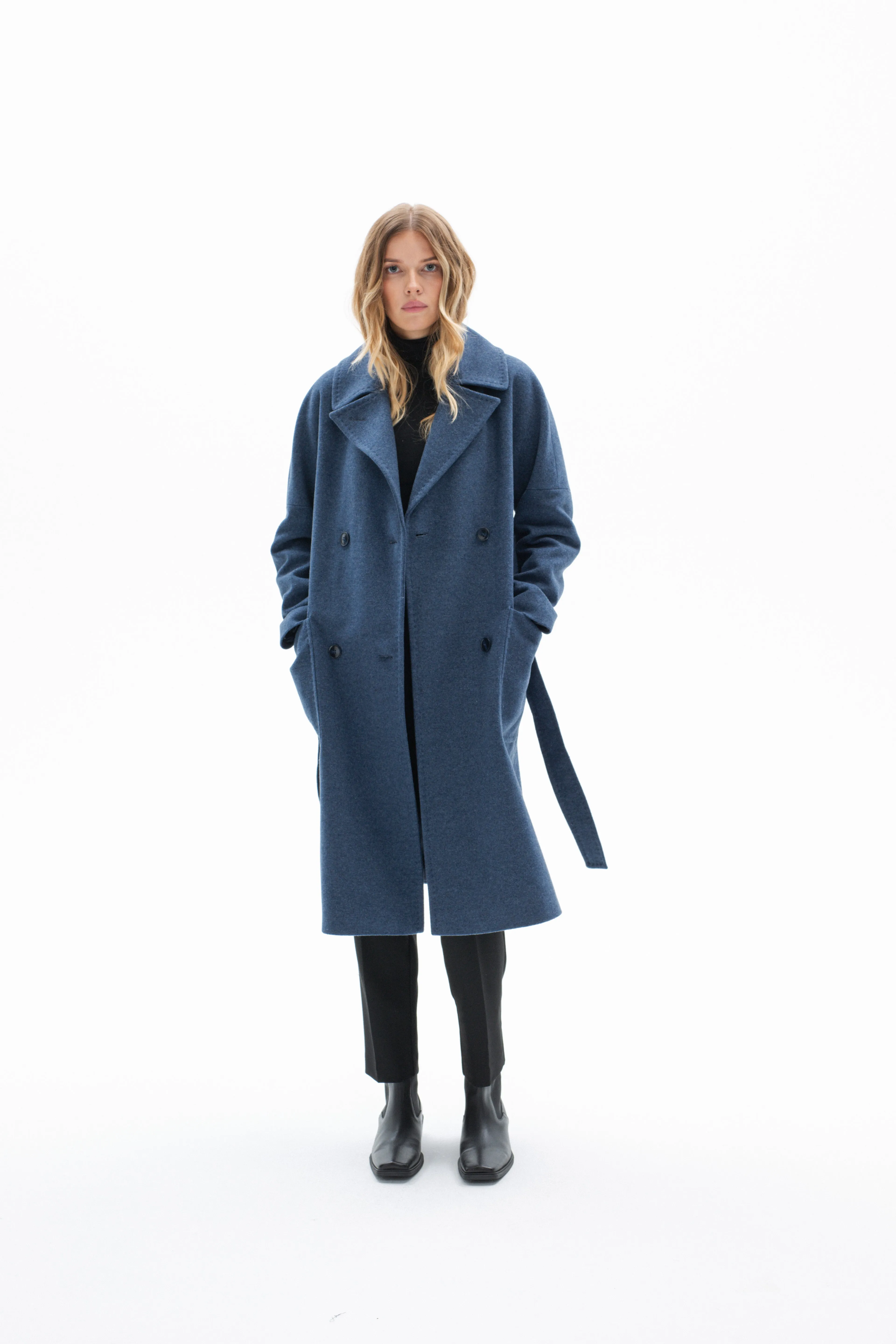 WOOL BLUE COAT WITH PATCH POCKETS