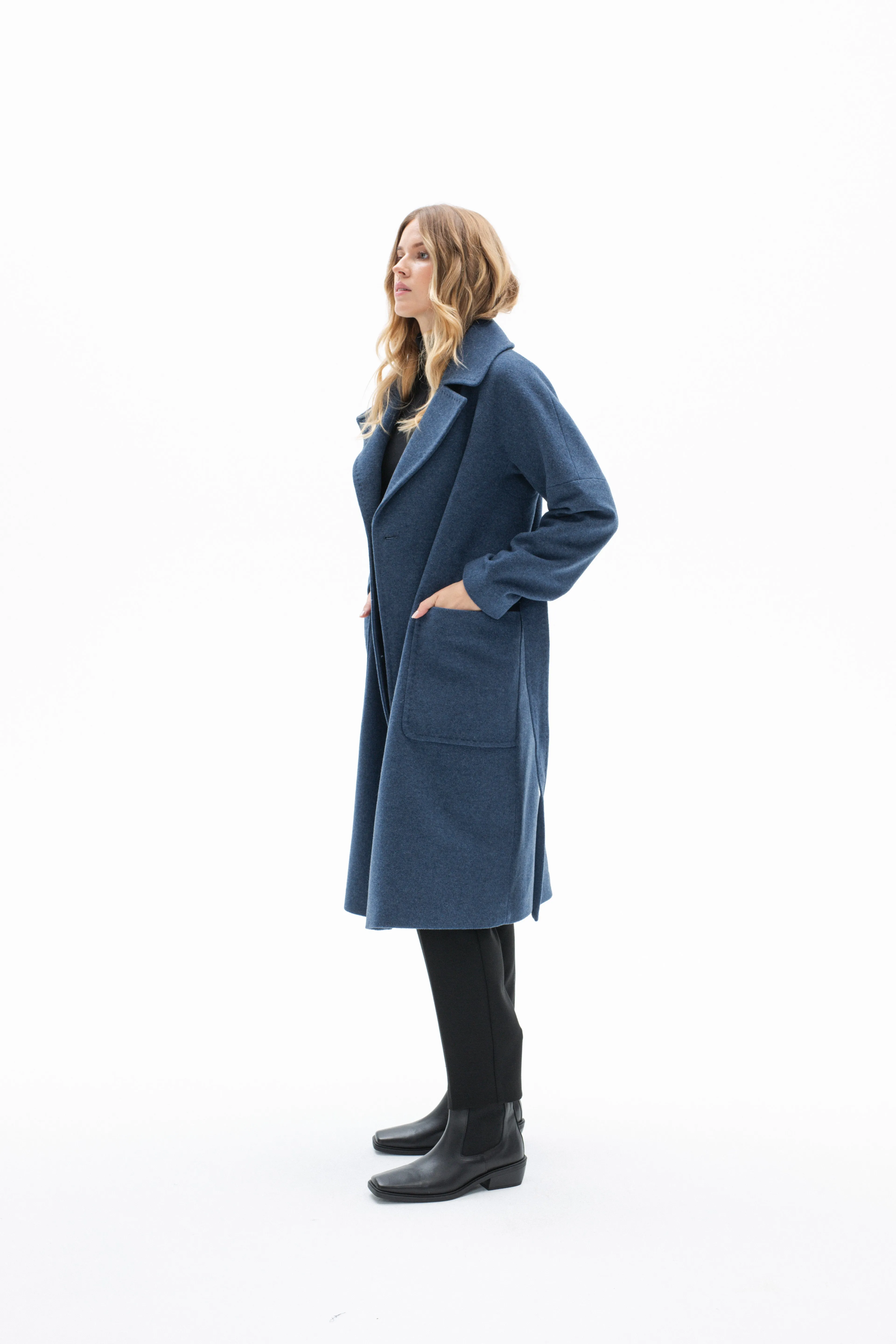 WOOL BLUE COAT WITH PATCH POCKETS